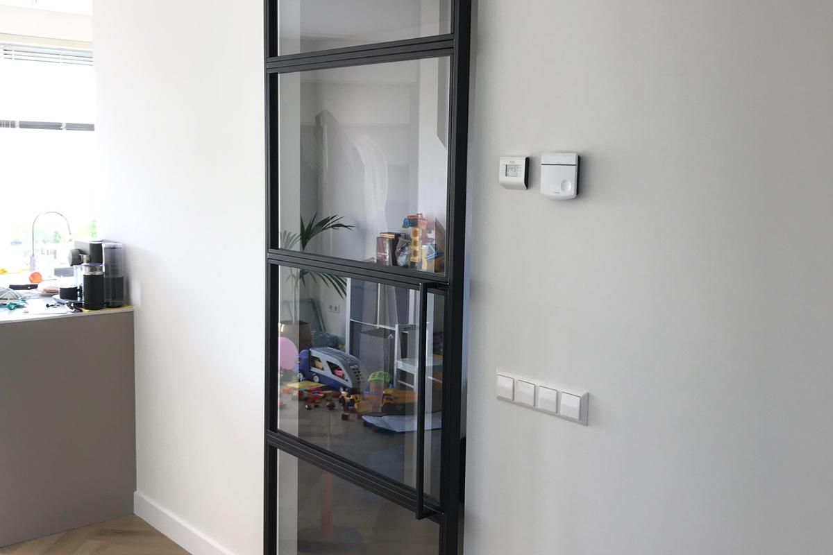 Lekview Techniek - Stalen Opbouw Schuifdeur
